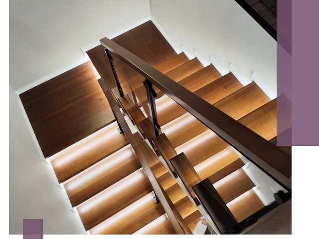 Изготовление П-образных лестниц под ключ в Кисловодске