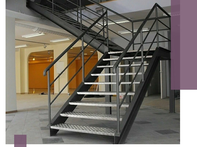 Лестницы для офиса в Кисловодске: изготовление, монтаж, демонтаж