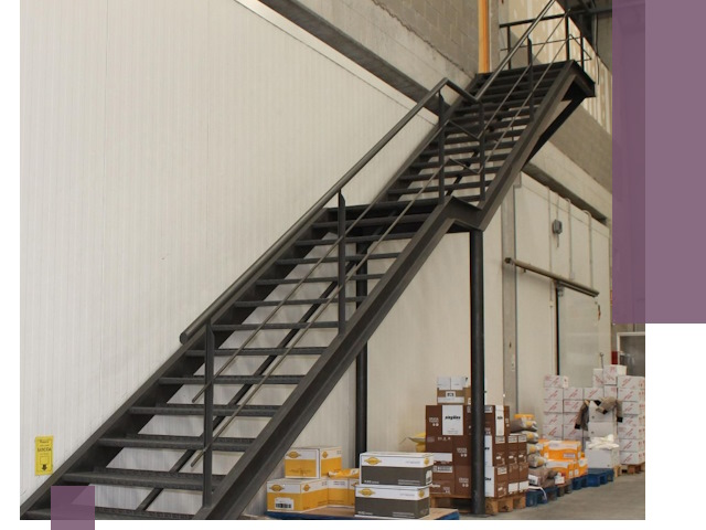 Лестницы для производства в Кисловодске — изготовление и монтаж