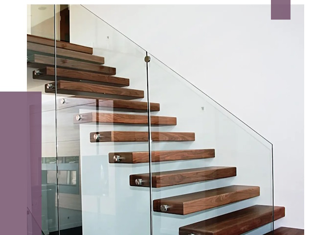 Стеклянные перила для лестницы в Кисловодске от 15506 руб.