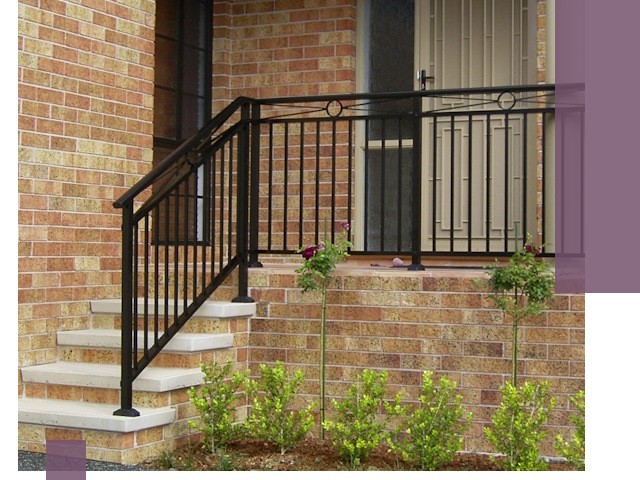 Уличные перила из металла под ключ в Кисловодске