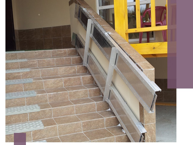 Откидные пандусы под ключ в Кисловодске — монтаж и демонтаж