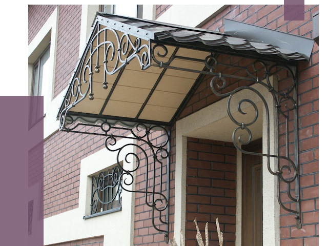 Двускатные козырьки в Кисловодске под ключ от 13368 руб.